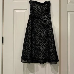 White House Black Market strapless lace dress